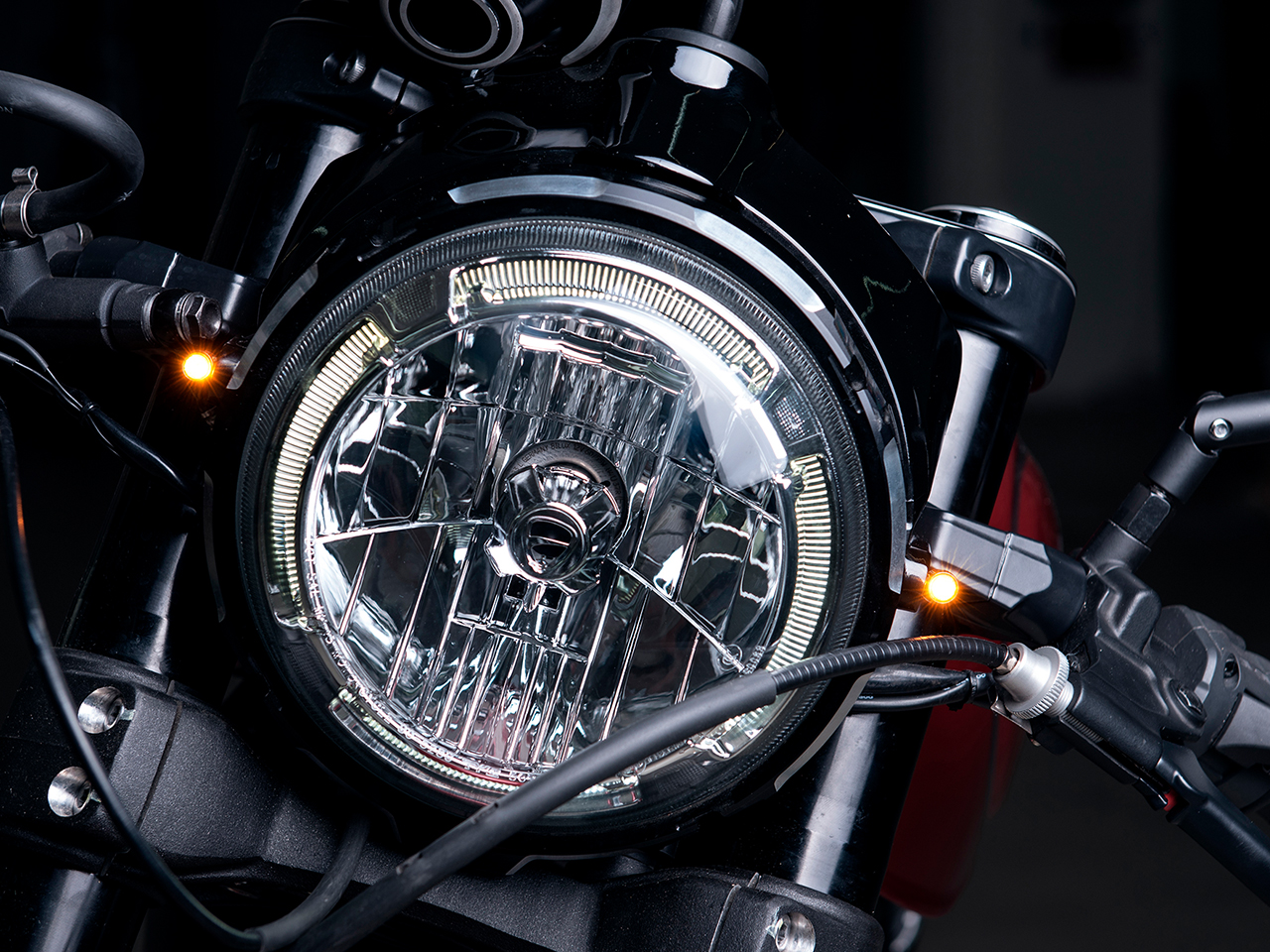 K153100_Z5.jpg